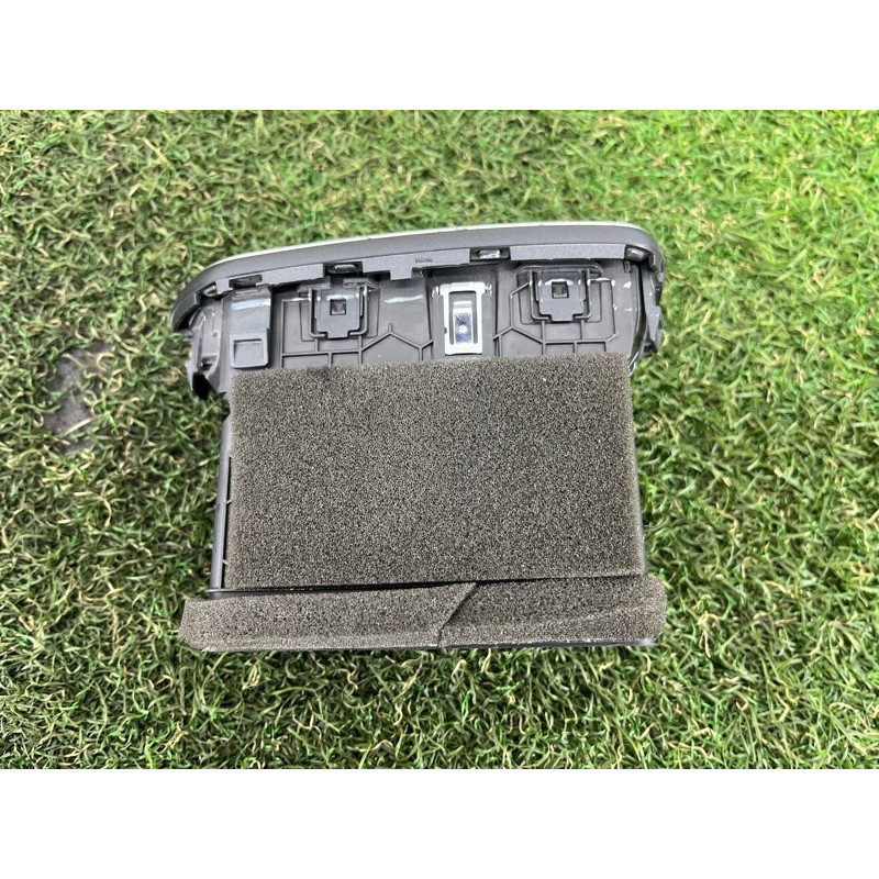 Дефлектор воздуховода (салон) Hyundai Santa Fe TM 2019 2.4GDI 97490S2000VCS