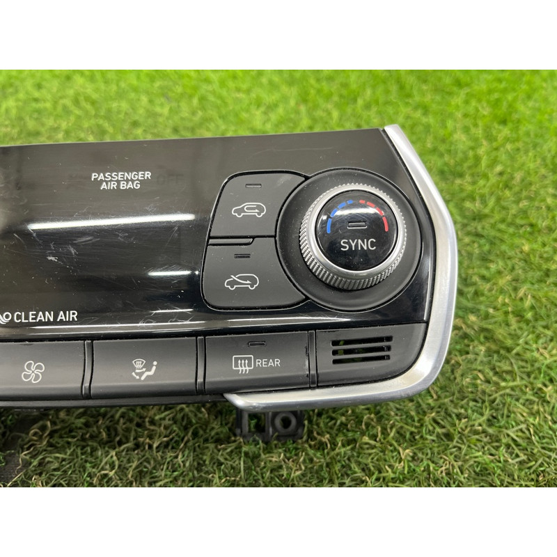 Блок управления климат-контролем (электрика / блок управления) Hyundai Santa Fe TM 2019 2.0 GDi Turbo 97250S2CB0UAY