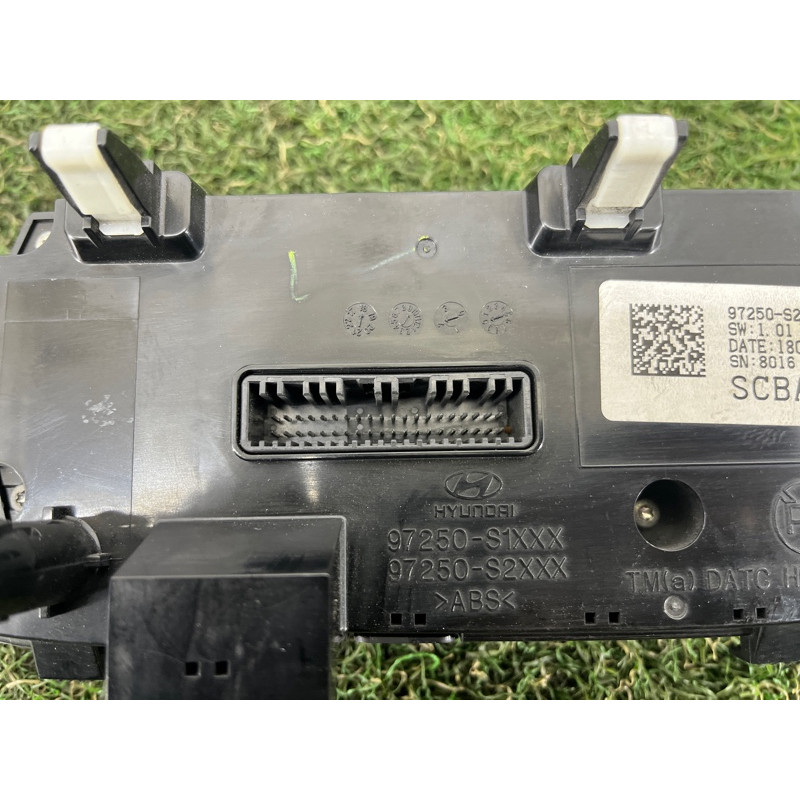 Блок управления климат-контролем (электрика / блок управления) Hyundai Santa Fe TM 2019 2.0 GDi Turbo 97250S2CB0UAY