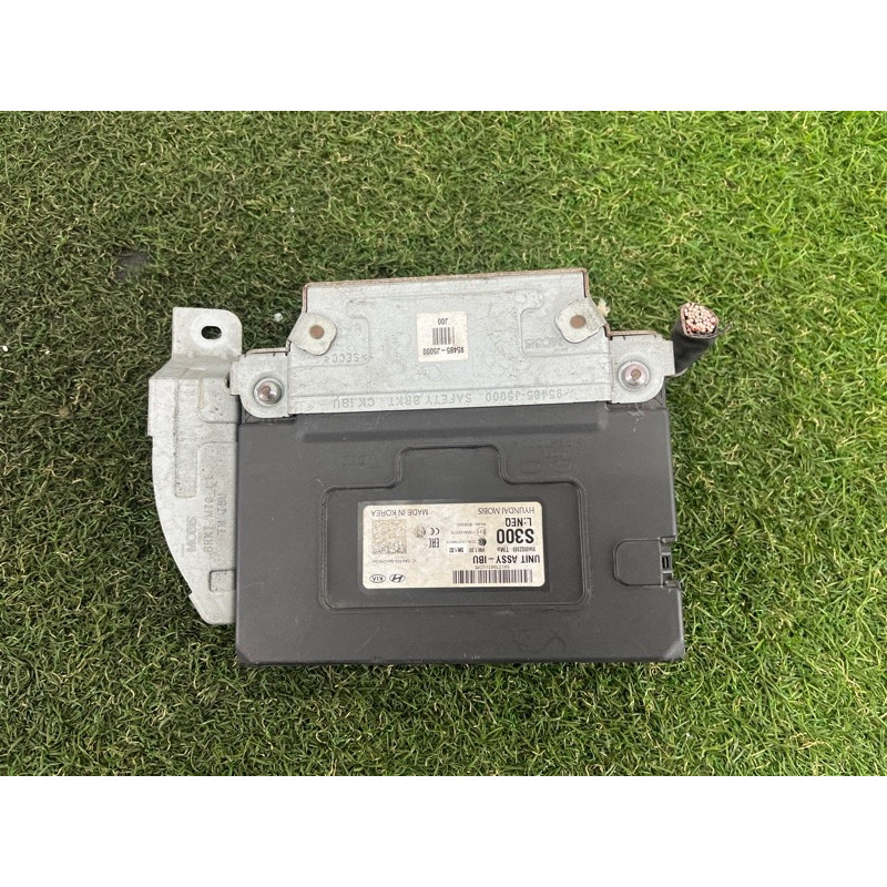 Блок управления (электрика / блок управления) Hyundai Santa Fe TM 2019 2.4GDI 95400S2300