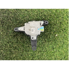 Привод заслонки отопителя