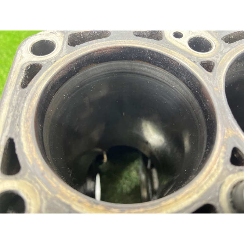 Блок цилиндров (двигатель и элементы) Volkswagen Amarok 2H 2012 2.0 tdi 03L103011AN