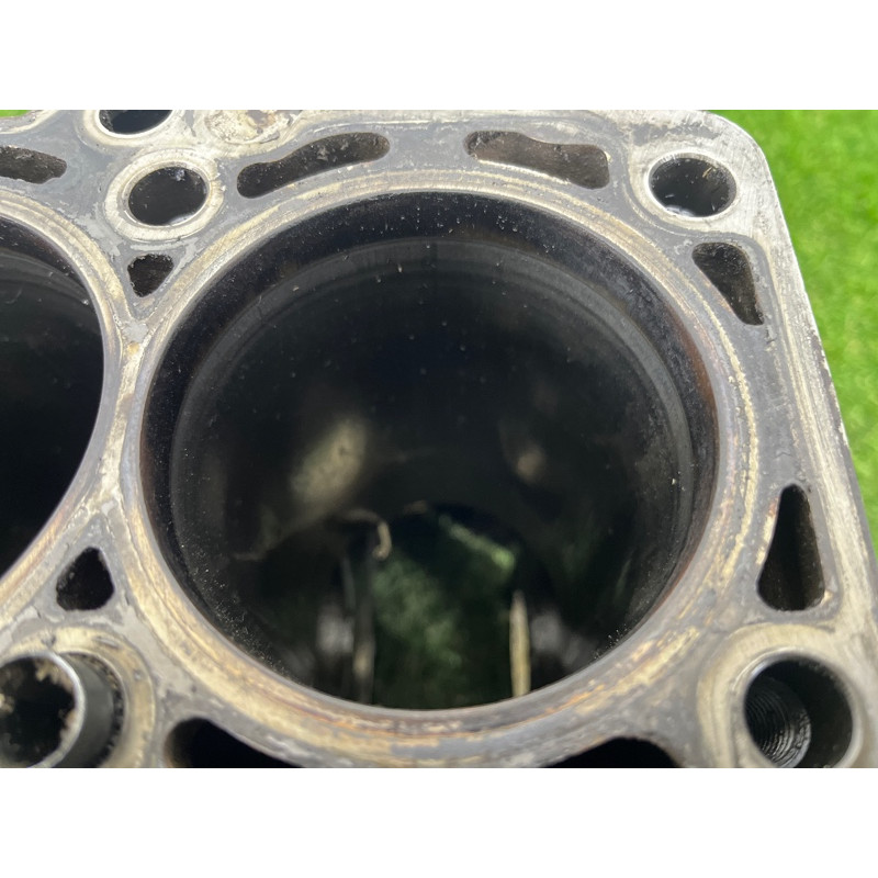 Блок цилиндров (двигатель и элементы) Volkswagen Amarok 2H 2012 2.0 tdi 03L103011AN