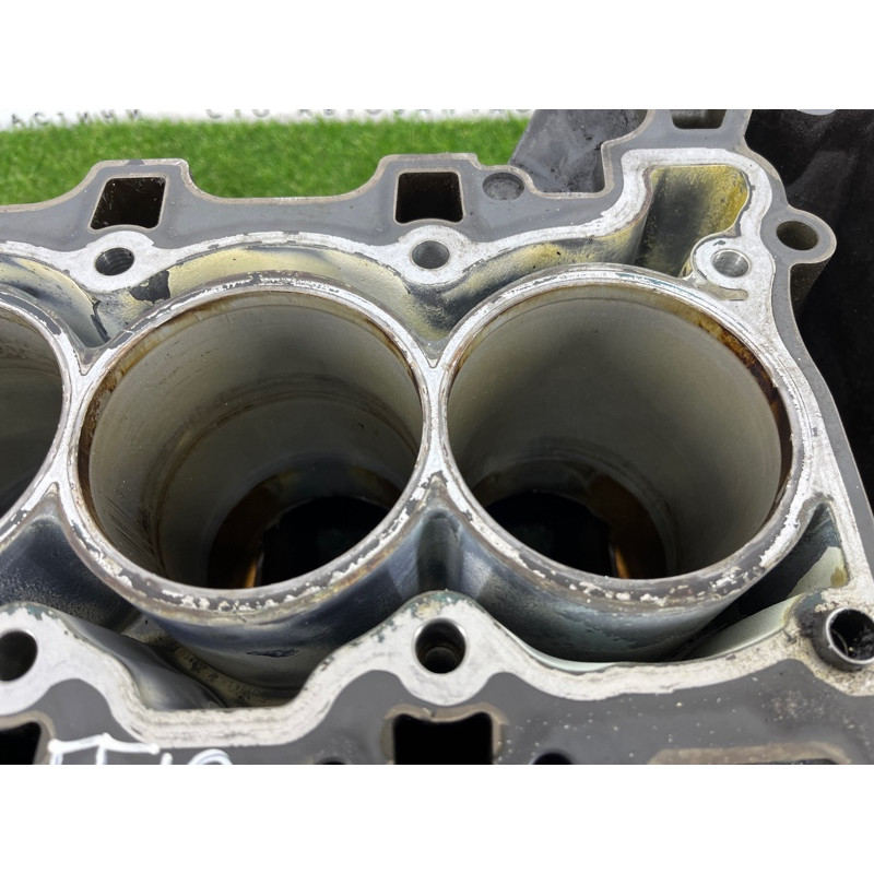 Блок цилиндров (двигатель и элементы) BMW 5-series F10 2011 3.0 11110419096