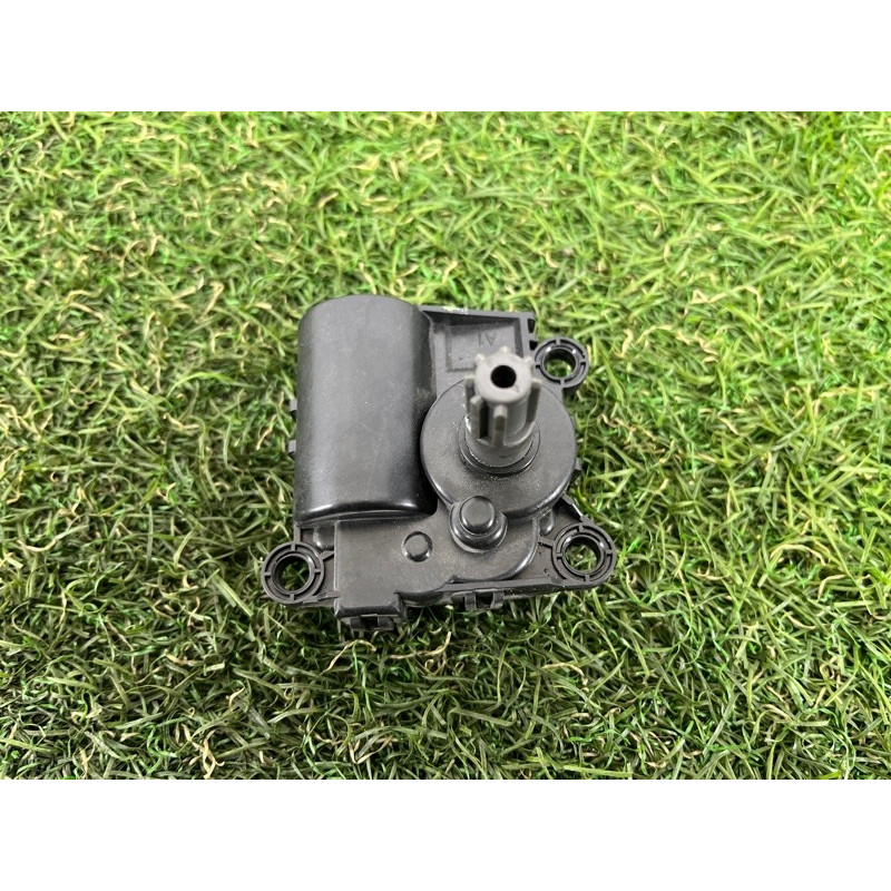 Привод заслонки отопителя (отопление и кондиционирование) Hyundai Santa Fe TM 2019 2.4GDI 971621UAA0