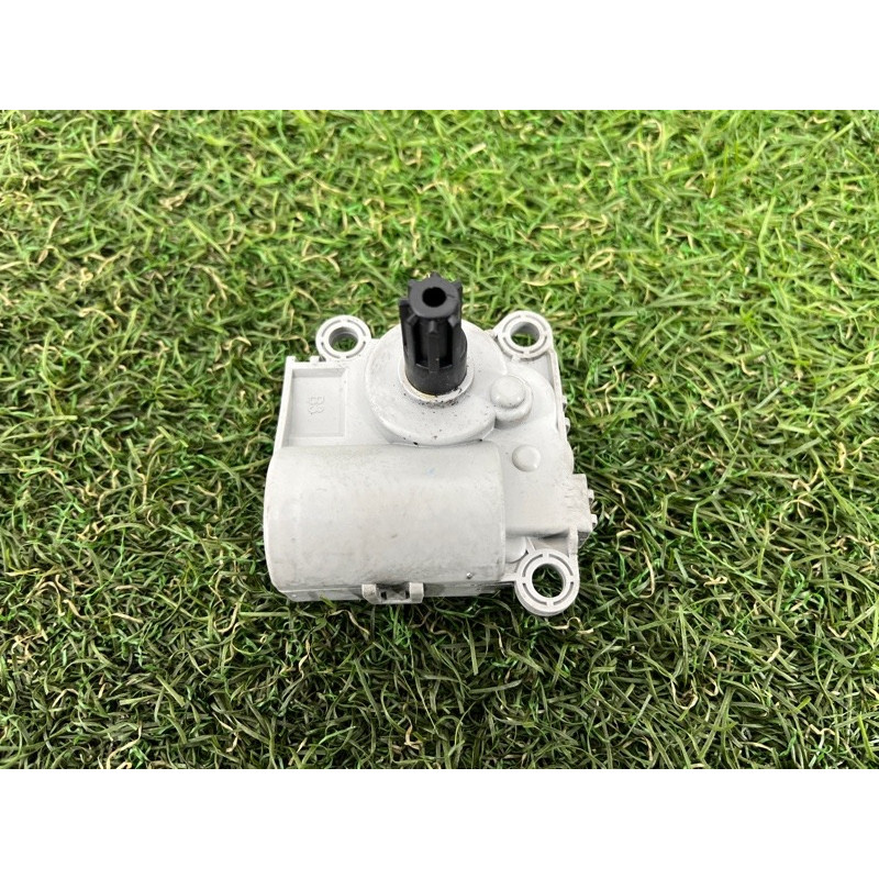 Привод заслонки отопителя (отопление и кондиционирование) Hyundai Santa Fe TM 2019 2.0 GDi Turbo 97161D7000