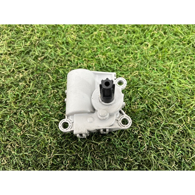 Привод заслонки отопителя (отопление и кондиционирование) Hyundai Santa Fe TM 2019 2.0 GDi Turbo 97161D7000