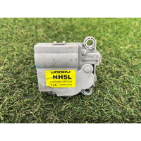 Привод заслонки отопителя