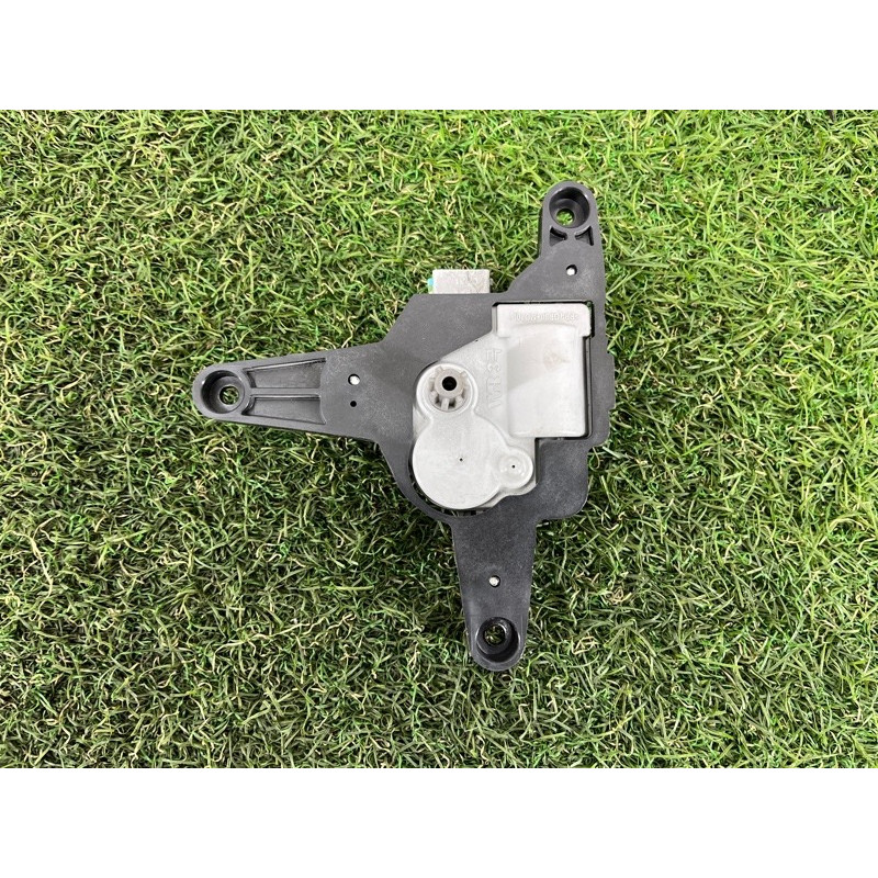 Привод заслонки отопителя (отопление и кондиционирование) Hyundai Santa Fe TM 2019 2.0 GDi Turbo 97154A4000