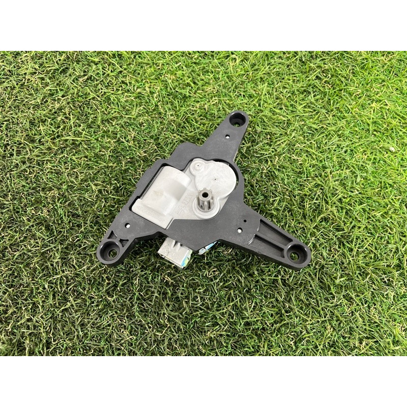 Привод заслонки отопителя (отопление и кондиционирование) Hyundai Santa Fe TM 2019 2.0 GDi Turbo 97154A4000