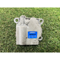 Привод заслонки отопителя