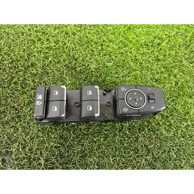 Блок кнопок стеклоподъемников (электрика / кнопки) Hyundai Santa Fe TM 2019 2.4GDI 93571S1050NNB