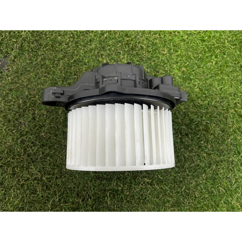 Мотор печки (отопление и кондиционирование) Hyundai Ioniq AE 2021 1.6 Hybrid 97113G2000