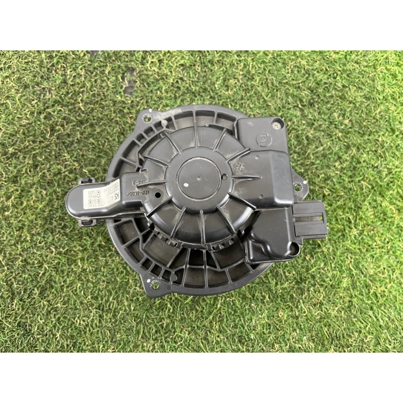 Мотор печки (отопление и кондиционирование) Hyundai Ioniq AE 2021 1.6 Hybrid 97113G2000