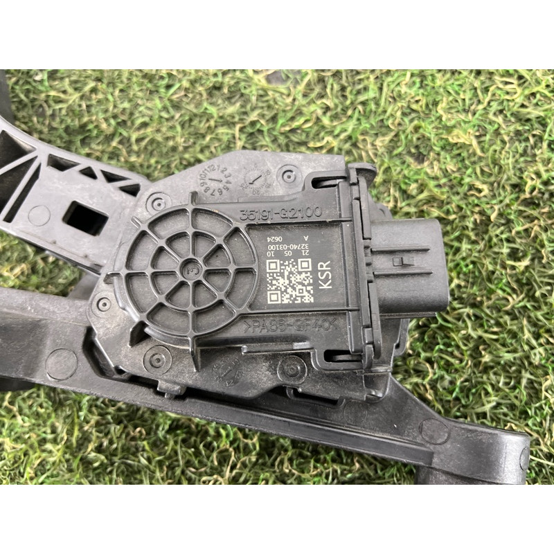 Педаль газа (электрика двигателя) Hyundai Ioniq AE 2021 1.6 Hybrid 32700G2100