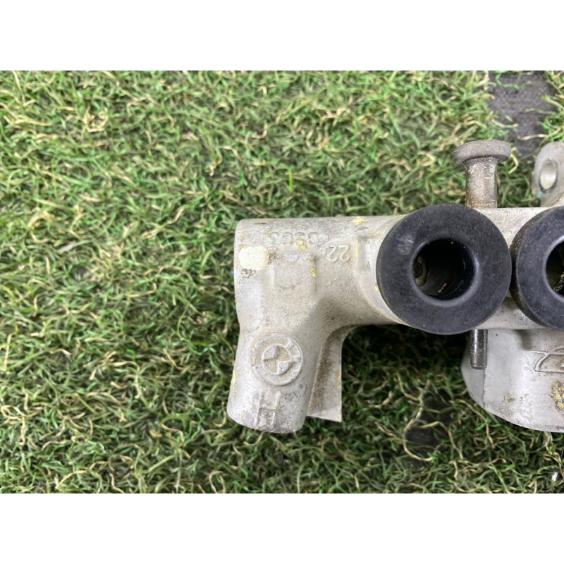 Главный тормозной цилиндр (тормозная система) BMW 3-series E46 2001 M54B30 34316751442