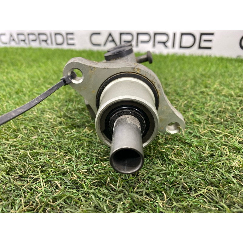 Главный тормозной цилиндр (тормозная система) BMW 3-series E46 2001 M54B30 34316751442