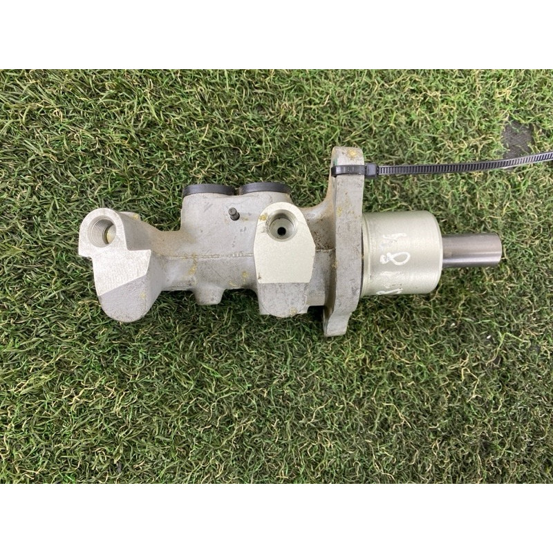 Главный тормозной цилиндр (тормозная система) BMW 3-series E46 2001 M54B30 34316751442