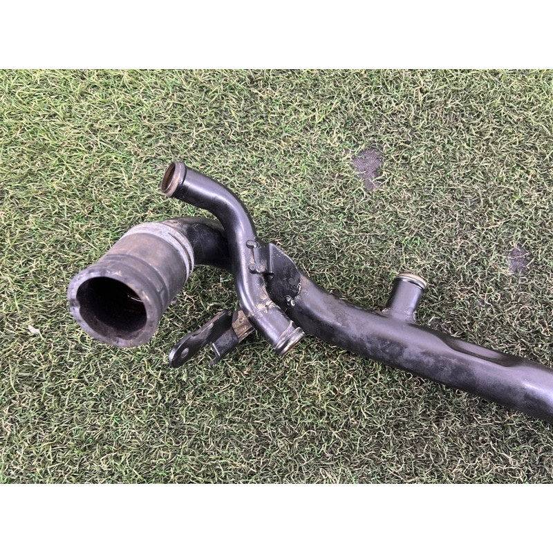 Трубка системы охлаждения (система охлаждения) Volkswagen Amarok 2H 2012 2.0 2H0122101K