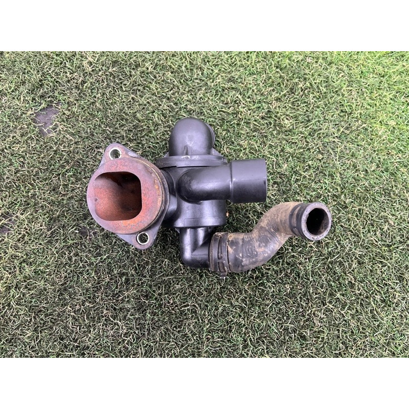 Термостат (система охлаждения) Volkswagen Amarok 2H 2012 2.0 03L121111AB