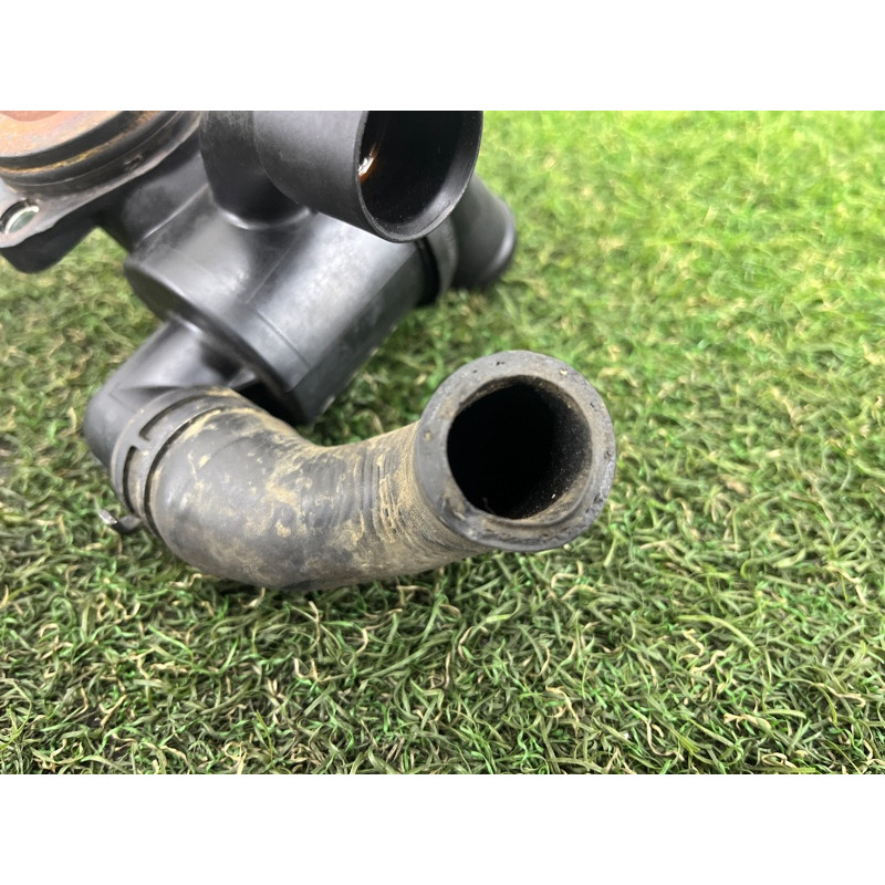 Термостат (система охлаждения) Volkswagen Amarok 2H 2012 2.0 03L121111AB