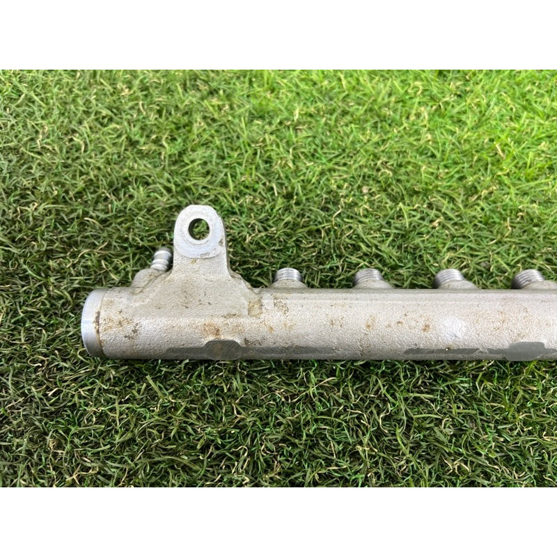 Топливная рампа (топливная система) Volkswagen Amarok 2H 2012 2.0 03L130089K