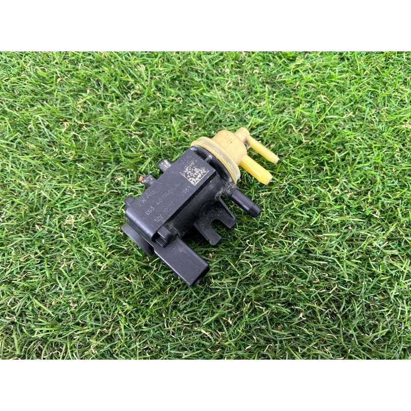 Вакуумный клапан (двигатель и элементы) Volkswagen Amarok 2H 2012 2.0 1K0906627B