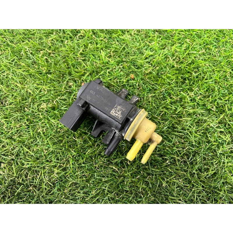 Вакуумный клапан (двигатель и элементы) Volkswagen Amarok 2H 2012 2.0 1K0906627B