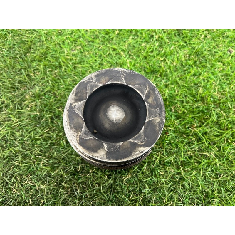 Поршень (двигатель и элементы) Volkswagen Amarok 2H 2012 2.0 03L107065N001