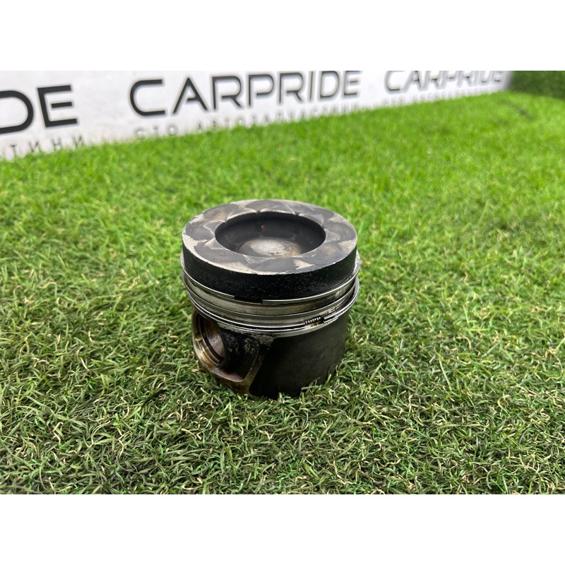 Поршень (двигатель и элементы) Volkswagen Amarok 2H 2012 2.0 03L107065N001