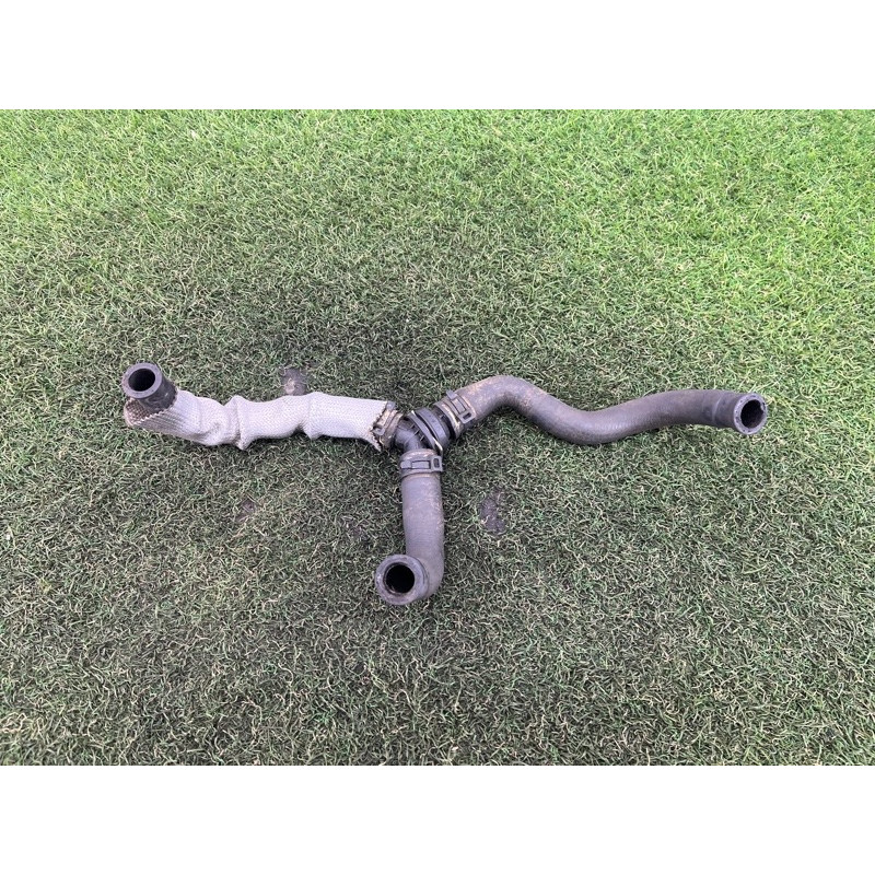 Патрубок (система охлаждения) Volkswagen Amarok 2H 2012 2.0 2H0122096M