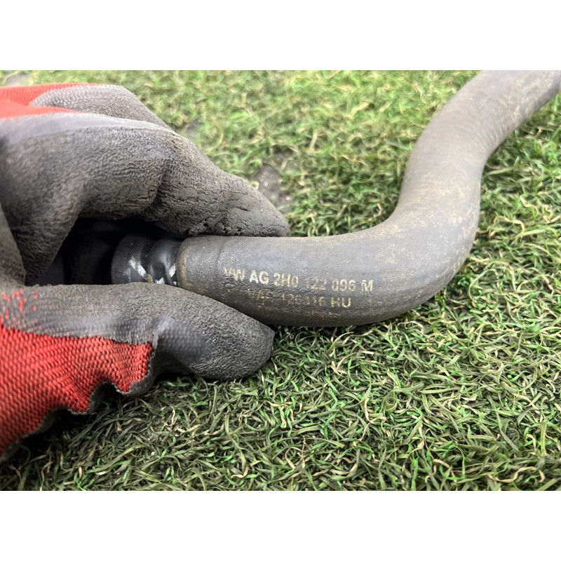 Патрубок (система охлаждения) Volkswagen Amarok 2H 2012 2.0 2H0122096M