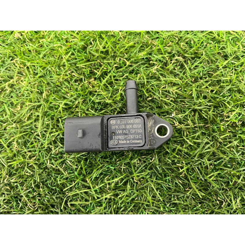 Датчик давления (электрика / датчики) Volkswagen Amarok 2H 2012 2.0 03L906051A