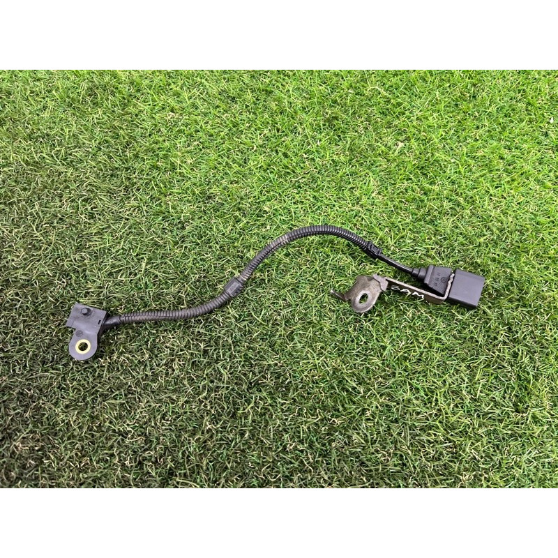 Датчик положения распредвала (электрика двигателя) Volkswagen Amarok 2H 2012 2.0 03L957147A