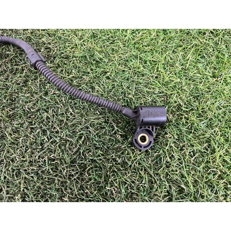 Датчик положения распредвала (электрика двигателя) Volkswagen Amarok 2H 2012 2.0 03L957147A