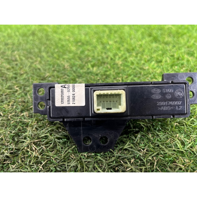 Блок кнопок (электрика / кнопки) Hyundai Ioniq AE 2021 1.6 Hybrid 93555G25004X