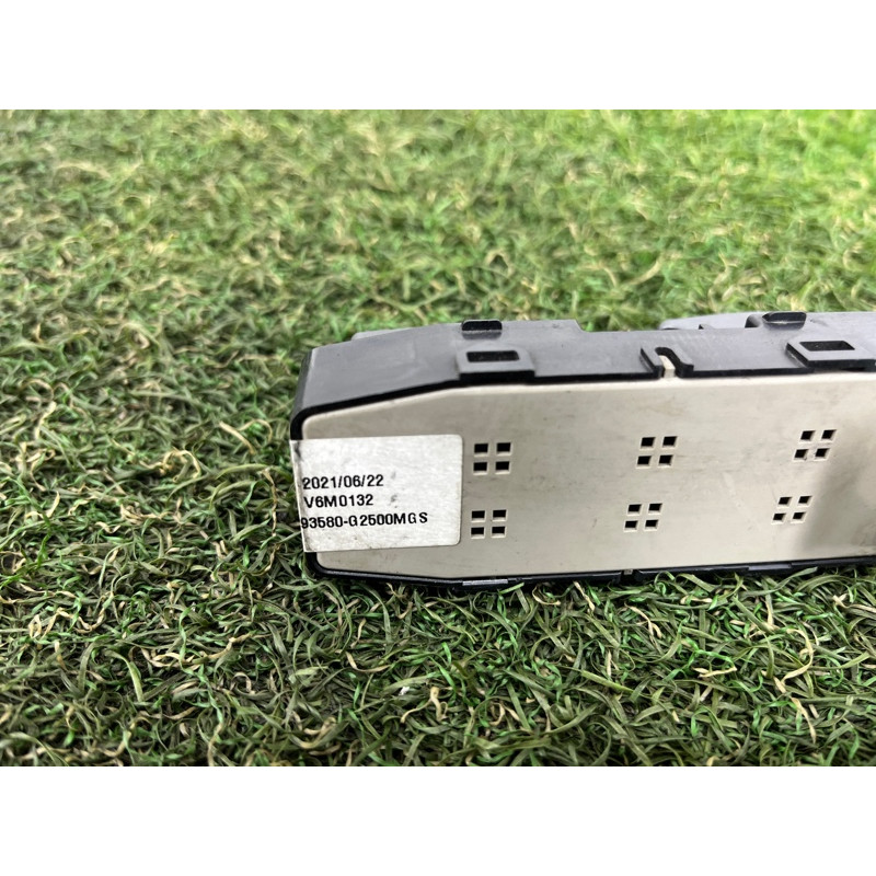 Блок кнопок (электрика / кнопки) Hyundai Ioniq AE 2021 1.6 Hybrid 93580G2500MGS