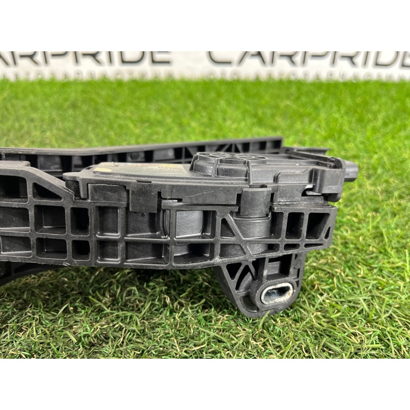 Педаль газа (электрика двигателя) Hyundai Santa Fe TM 2019 2.0 GDi Turbo 32700D4100