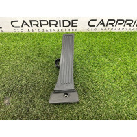 Педаль газа