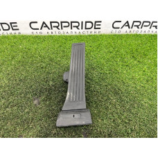 Педаль газа