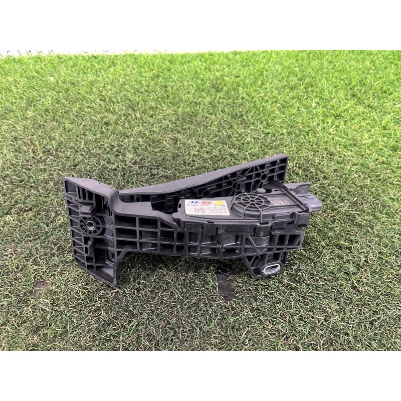 Педаль газа (электрика двигателя) Hyundai Santa Fe TM 2019 2.4GDI 32700D4100