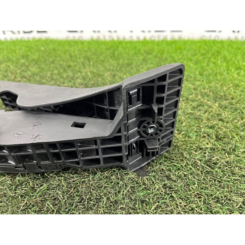 Педаль газа (электрика двигателя) Hyundai Santa Fe TM 2019 2.4GDI 32700D4100