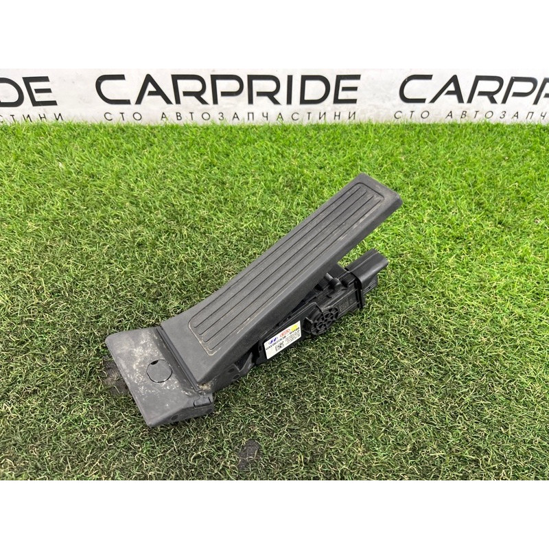 Педаль газа (электрика двигателя) Hyundai Santa Fe TM 2019 2.4GDI 32700D4100