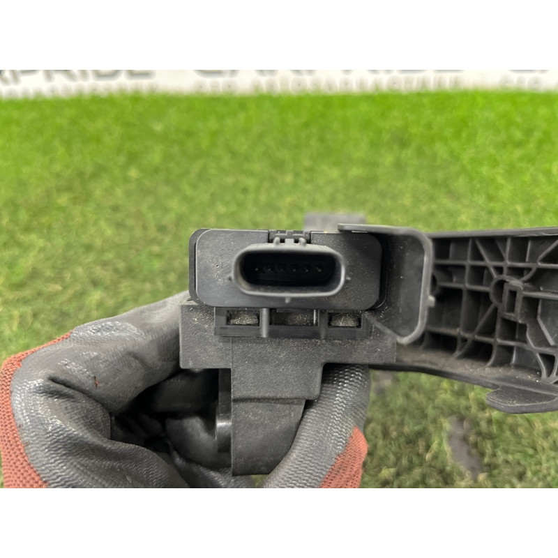 Педаль газа (электрика двигателя) Hyundai Santa Fe TM 2019 2.4GDI 32700D4100