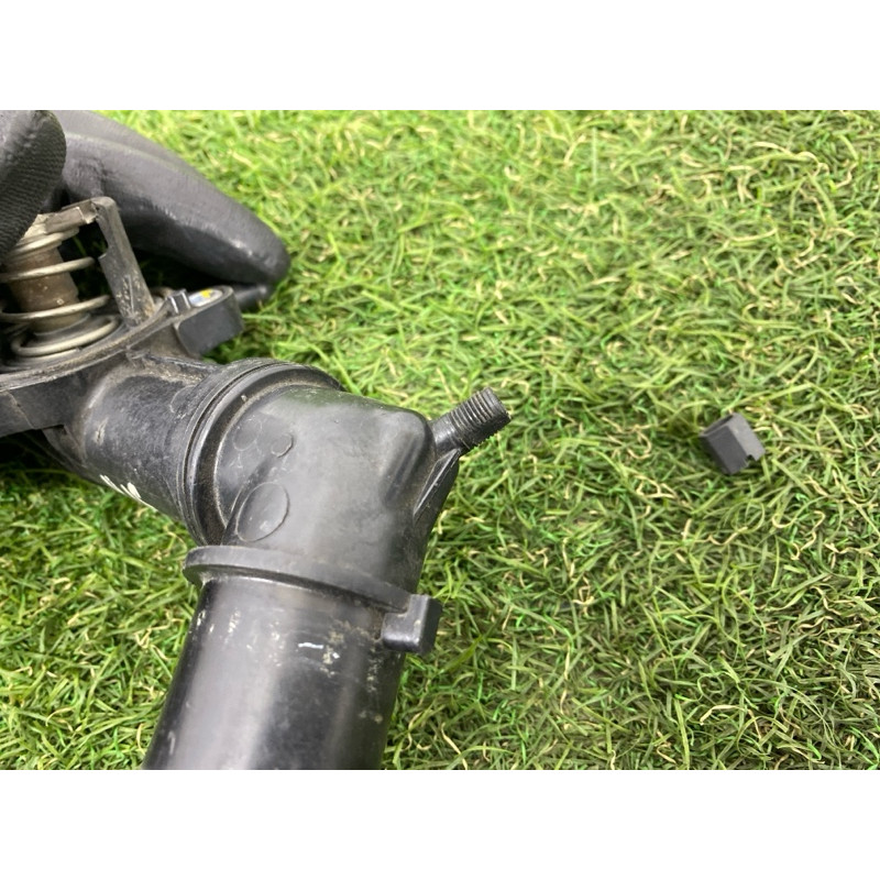 Корпус термостата (система охлаждения) Opel Insignia A 2009 2.0 DTH 0428741