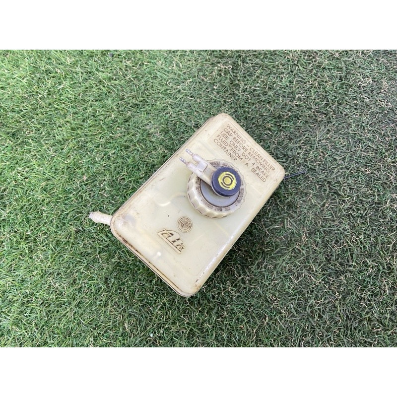 Бачок тормозной жидкости (тормозная система) BMW 3-series E36 34321162263