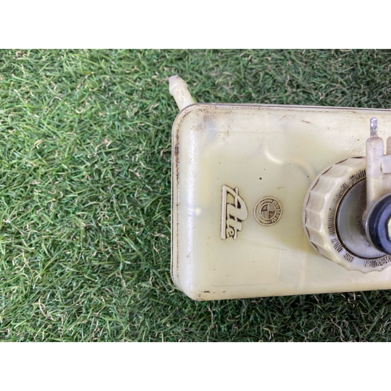 Бачок тормозной жидкости (тормозная система) BMW 3-series E36 34321162263