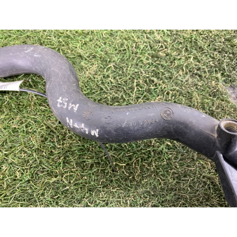 Патрубок (система охлаждения) BMW 3-series E46 11537787379