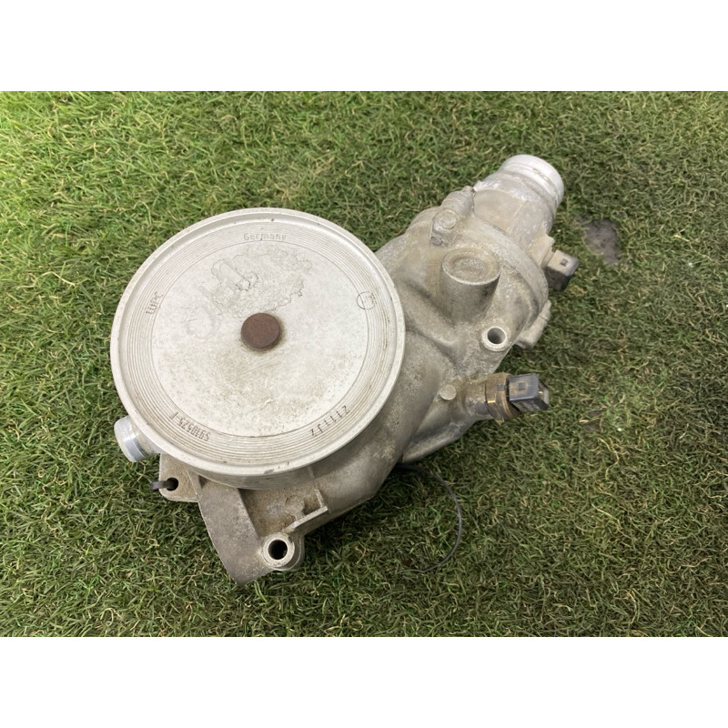 Помпа (система охолодження) BMW 5-series F10 2013 N63B44 1162524