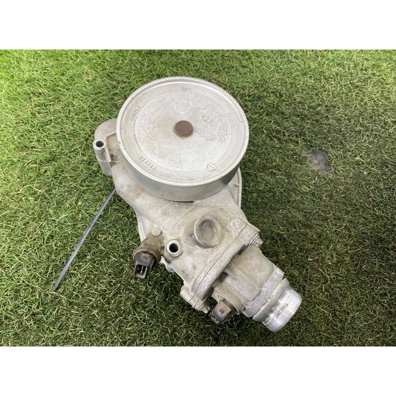 Помпа (система охолодження) BMW 5-series F10 2013 N63B44 1162524